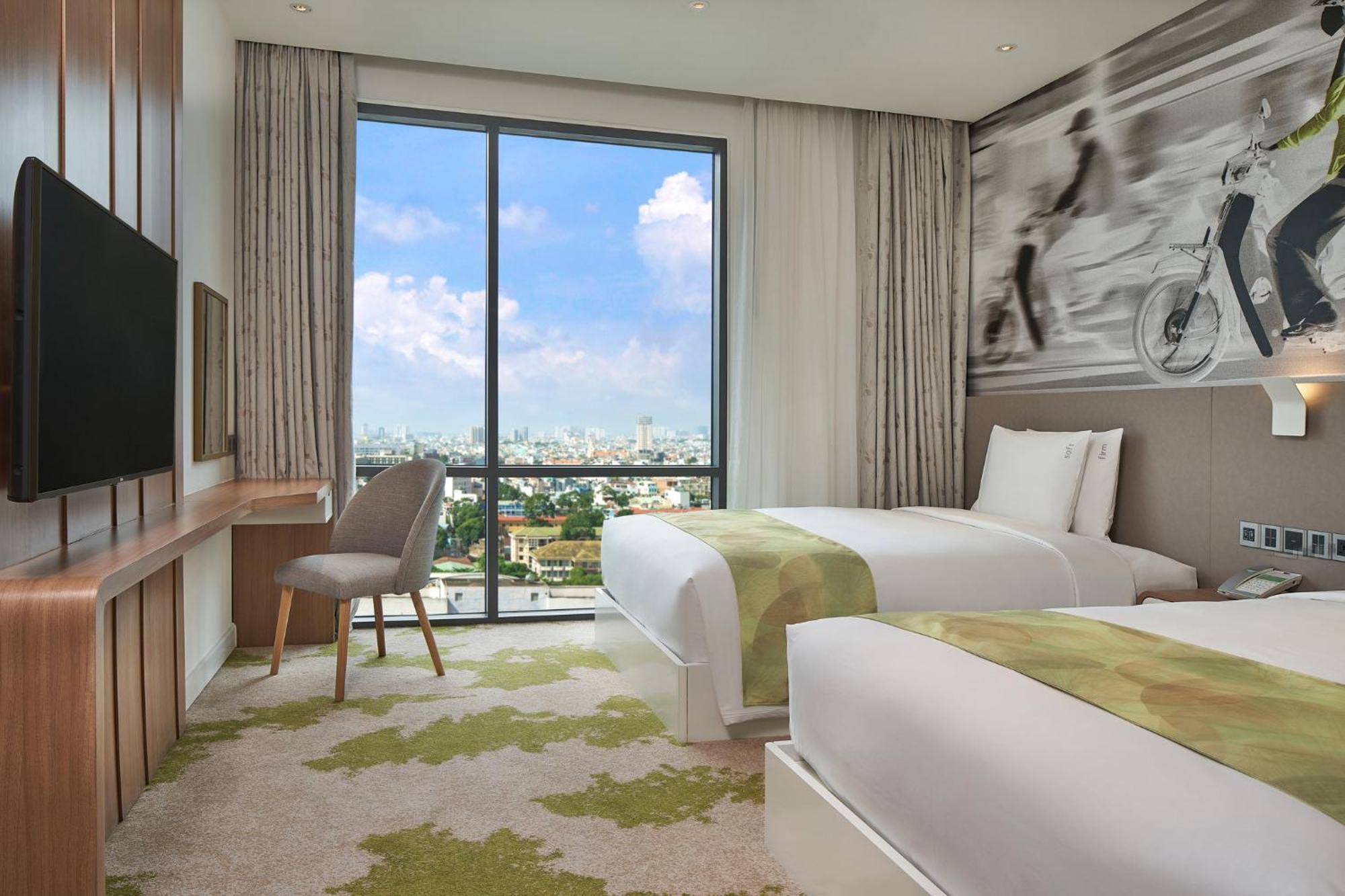 Holiday Inn & Suites Saigon Airport By Ihg Ho Chi Minh-staden Exteriör bild